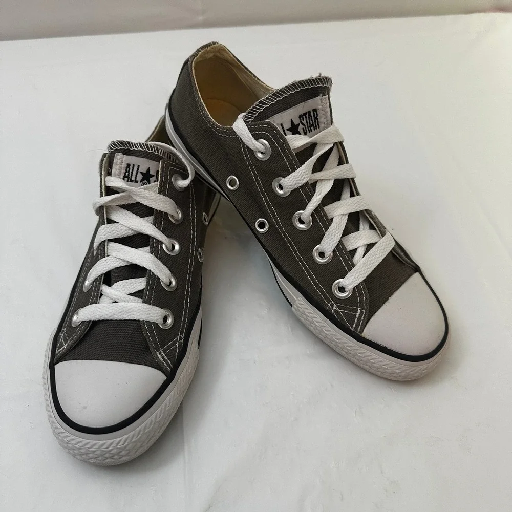 Converse Chuck Taylor All Star Low Top Charcoal Grey Canvas‎ Sneakers Womens 5 - Picture 2 of 11